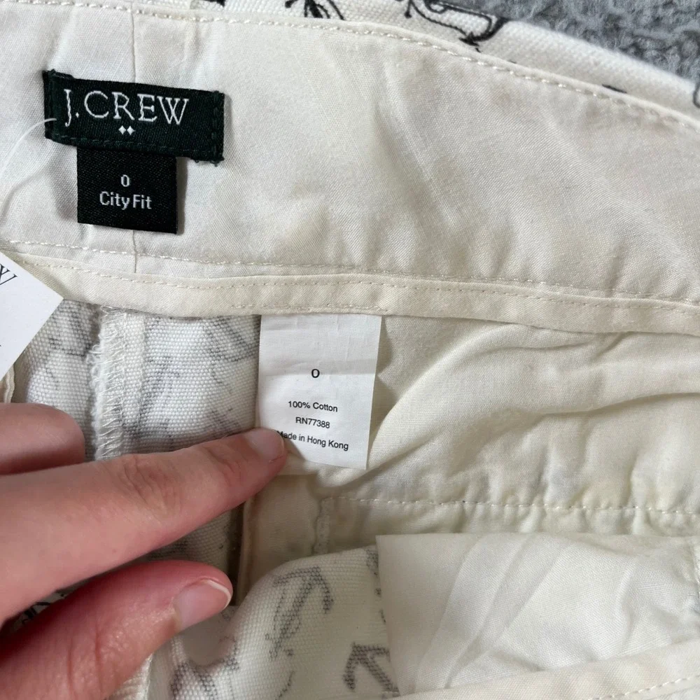 J.Crew Factory Women Ivory Anchor Print City Fit Cotton Shorts Size 0 NWT - Picture 4 of 11